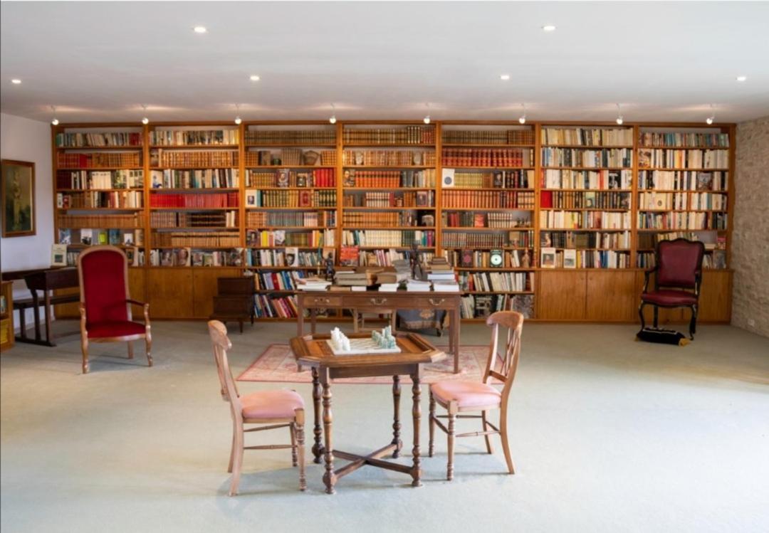 La Maison Royale Pesmes المظهر الخارجي الصورة